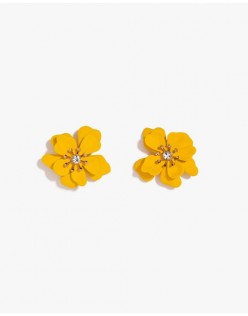 Shashi - bloom earrings